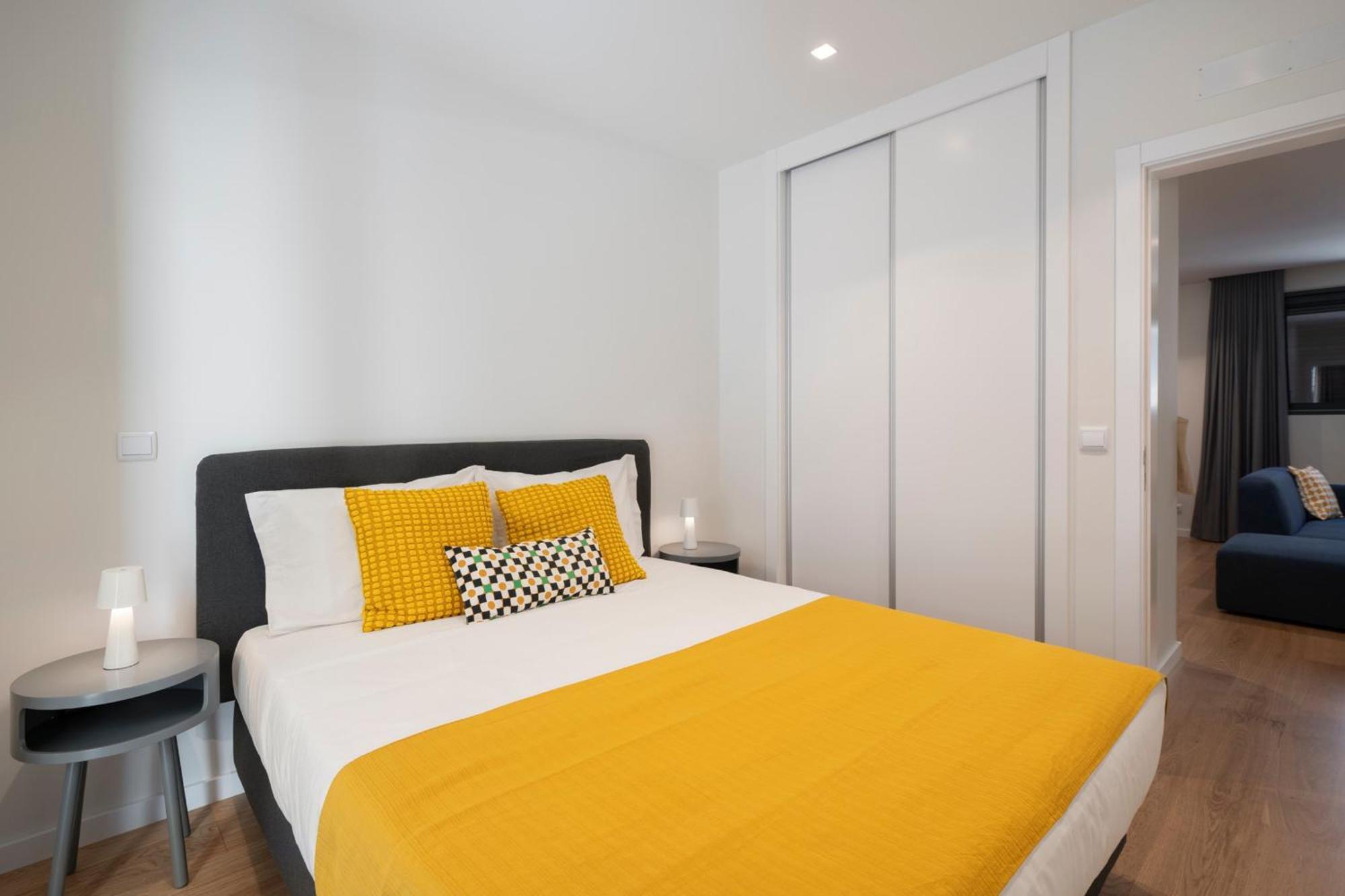 Golden By An Island Apartment